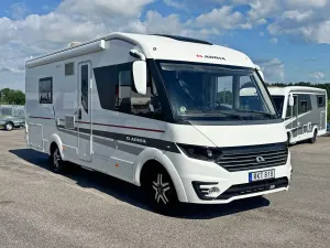 Adria sonic i 700 slt, enkelsängar, toa bak, 4400 kg 2017